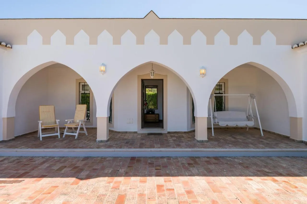 Quinta da Caldeira - Villa com piscina a 5 minutos a pé da praia Lagos 0*,  Portogallo