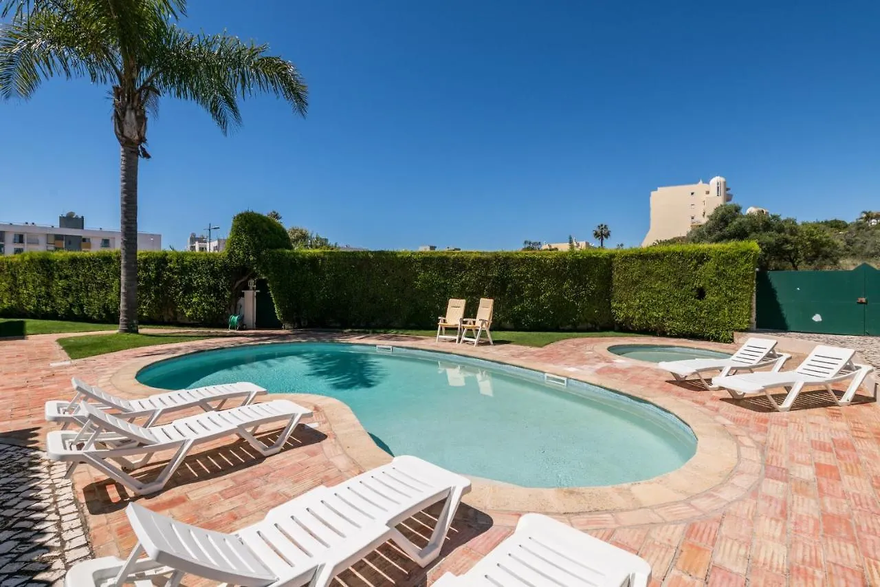 Quinta da Caldeira - Villa com piscina a 5 minutos a pé da praia Lagos 0*,  Portogallo
